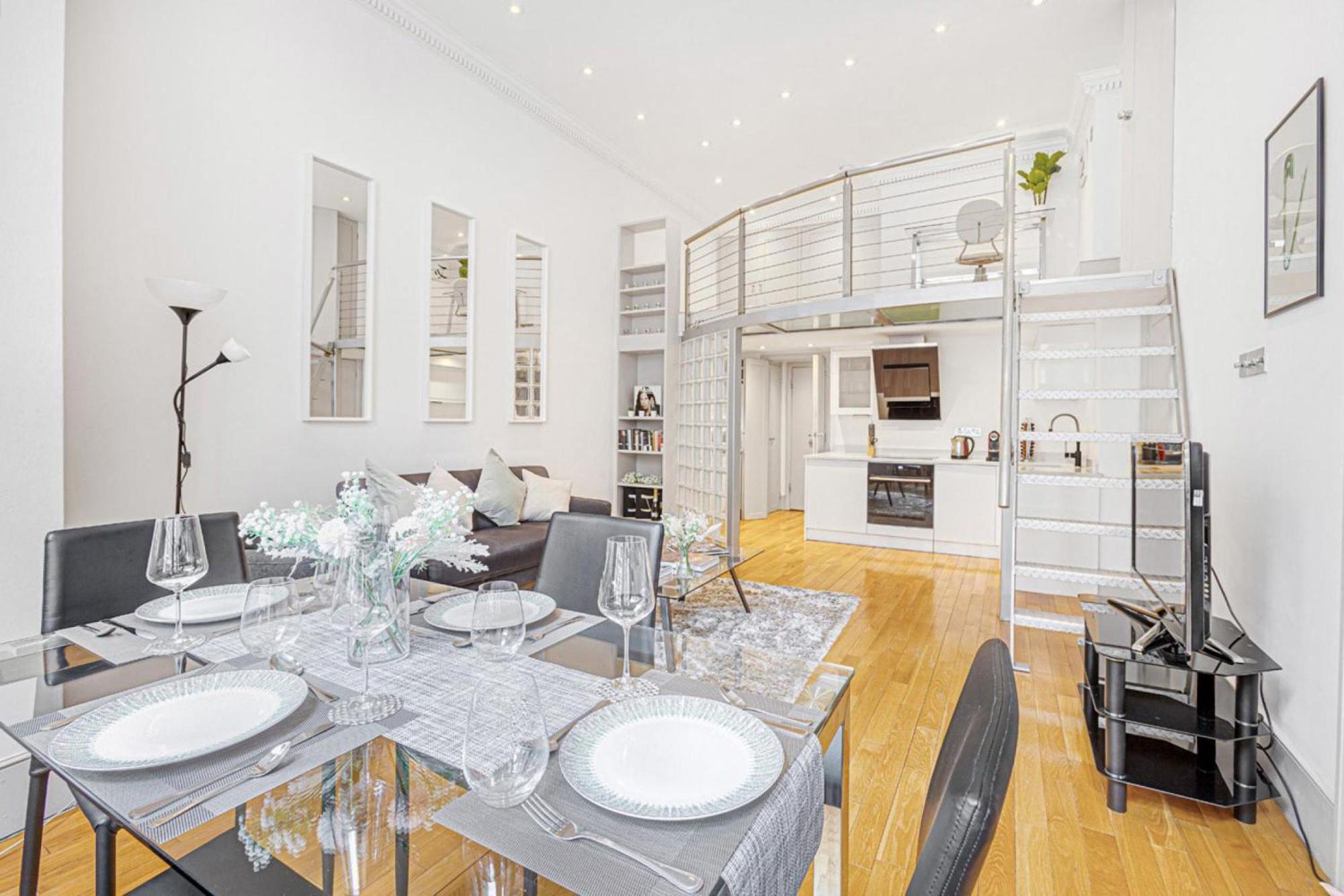 Boltons Court - 1 Bed * Londra